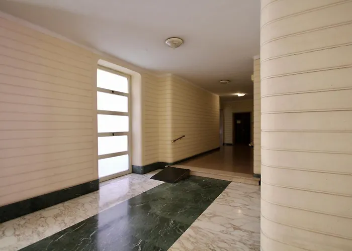 Апартаменты Hc - Clohouse Spacious Flat