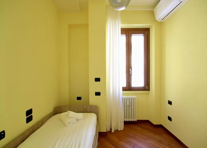 Апартаменты Hc - Clohouse Spacious Flat Рим