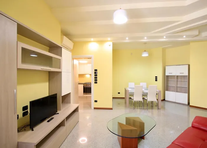 Апартаменты Hc - Clohouse Spacious Flat *