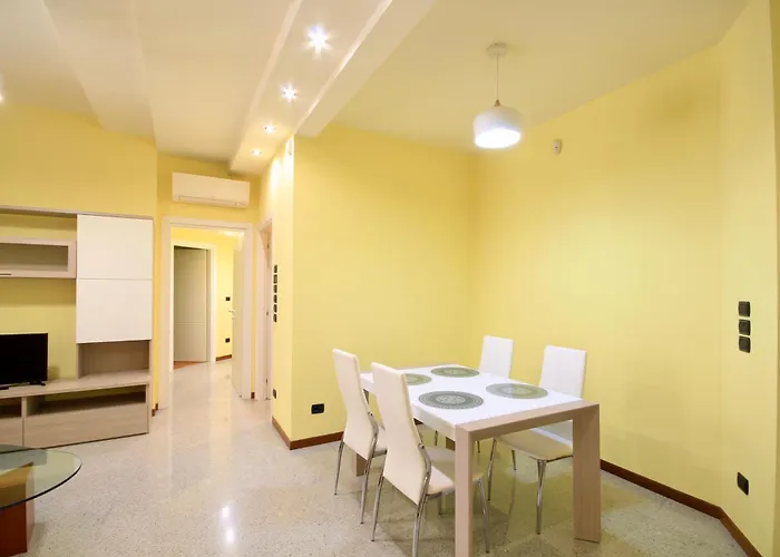 Hc - Clohouse Spacious Flat *